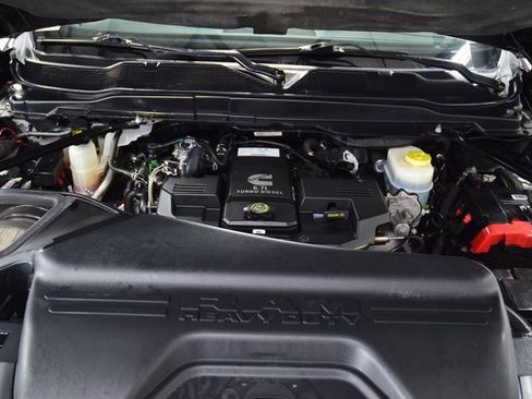 Used 2022 RAM 2500 Laramie image 28