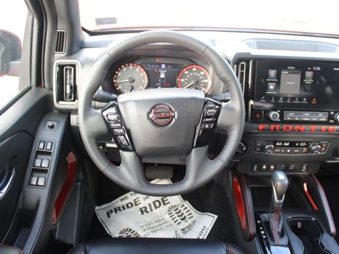 Used 2025 Nissan Frontier PRO-4X w/ Pro Premium Package AWD/4WD image 20