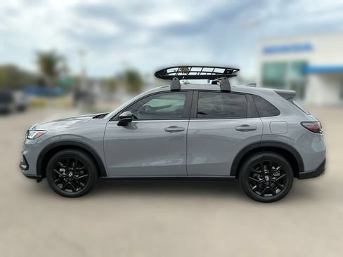 Used 2025 Honda HR-V Sport image 2