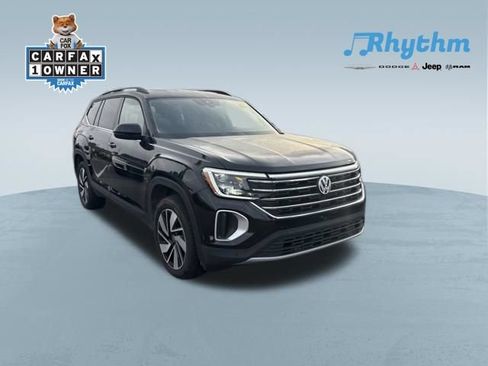 Used 2025 Volkswagen Atlas SE FWD image 1