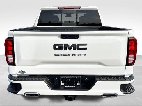 Used 2025 GMC Sierra 1500 Elevation image 8