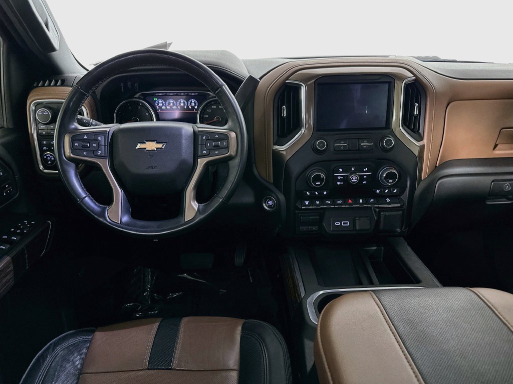 Used 2023 Chevrolet Silverado 3500 High Country w/ Z71 Off-Road Package AWD/4WD image 33