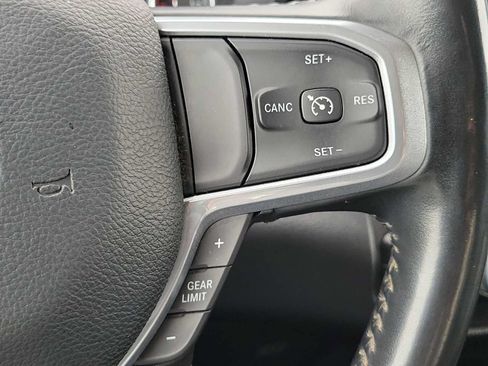Used 2022 RAM 1500 Laramie AWD/4WD image 23