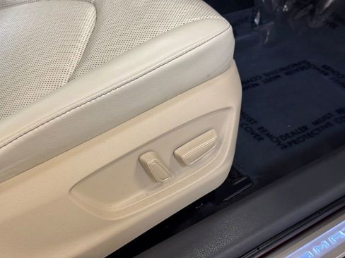 Used 2023 Toyota Camry XLE w/ Navigation Package image 27