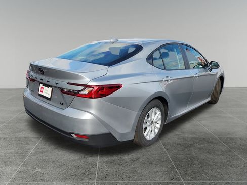 Certified 2025 Toyota Camry LE image 7