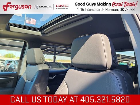New 2026 GMC Sierra 1500 SLT w/ SLT Premium Plus Package AWD/4WD image 18