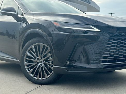 New 2026 Lexus RX 450h AWD image 9