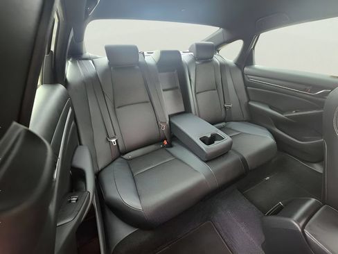 Used 2022 Honda Accord Sport image 16