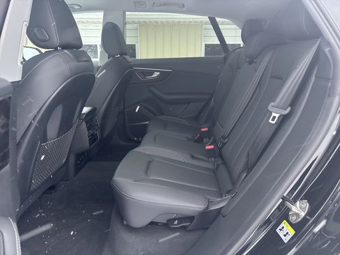 Used 2023 Audi Q8 Premium Plus w/ Premium Plus Package image 34