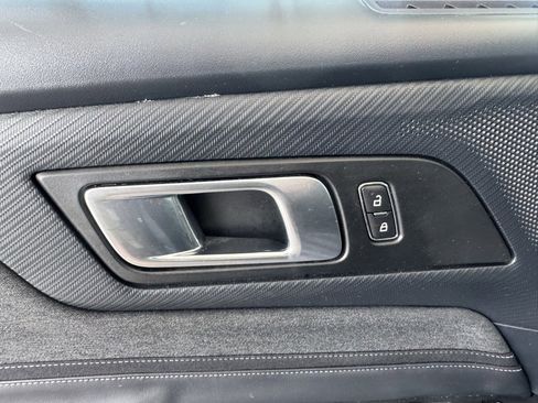 Used 2024 Ford Mustang Coupe image 13