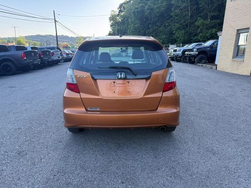 Used 2010 Honda Fit Sport image 6