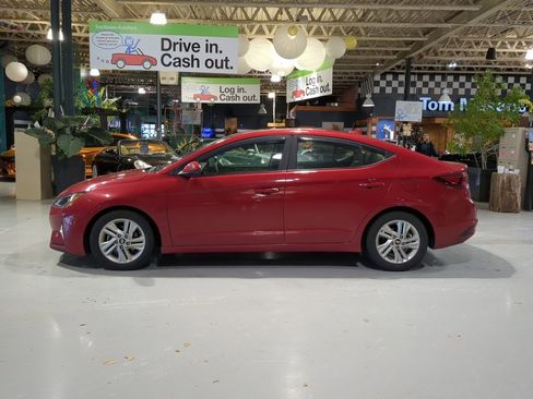 Used 2019 Hyundai Elantra Value Edition image 12