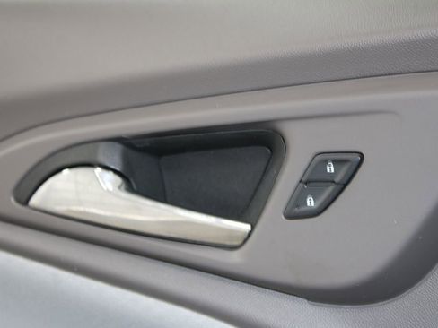 Used 2024 Chevrolet Malibu LT image 34