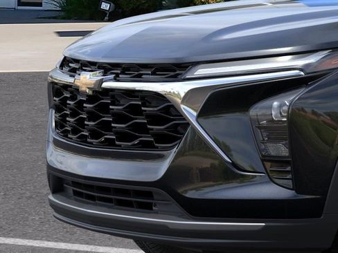 New 2026 Chevrolet Trax LT w/ Sunroof Package image 13