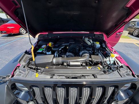 Used 2021 Jeep Wrangler Unlimited Sport AWD/4WD image 46