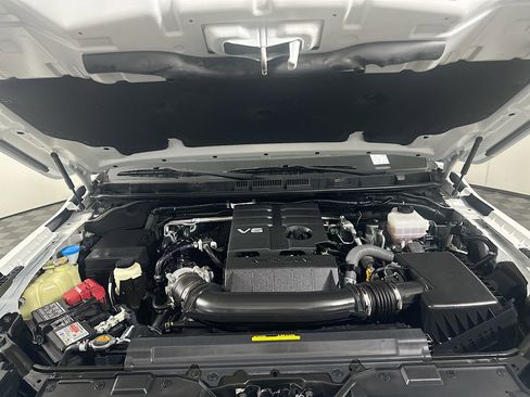 Used 2023 Nissan Frontier SV w/ SV Convenience Package image 33