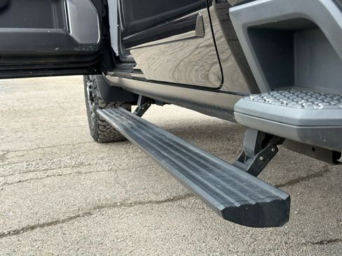 Used 2024 Chevrolet Silverado 2500 High Country w/ Midnight Edition image 16