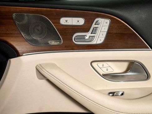 Used 2022 Mercedes-Benz GLS 450 4MATIC image 65