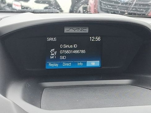 Used 2017 Ford C-MAX Energi SE w/ Equipment Group 402A image 17