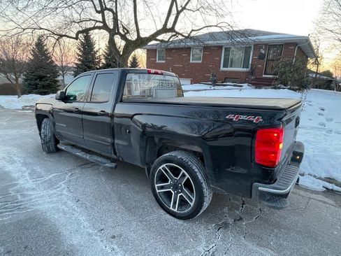 Used 2016 Chevrolet Silverado 1500 LT w/ LPO, Black Pack image 2