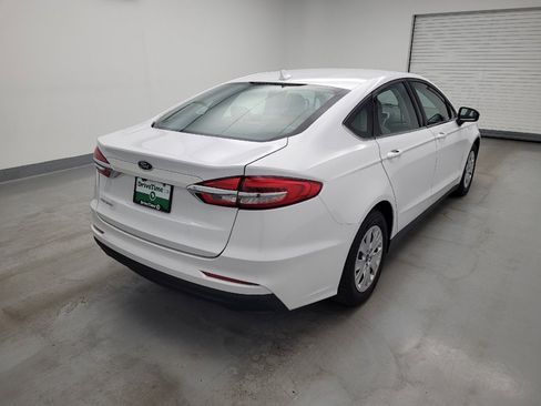 Used 2020 Ford Fusion S FWD image 9