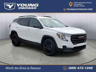 Certified 2023 GMC Terrain SLE w/ Driver Convenience Package FWD video 2