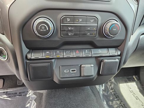 New 2026 Chevrolet Silverado 1500 Custom Trail Boss w/ Dark Appearance Package AWD/4WD image 27