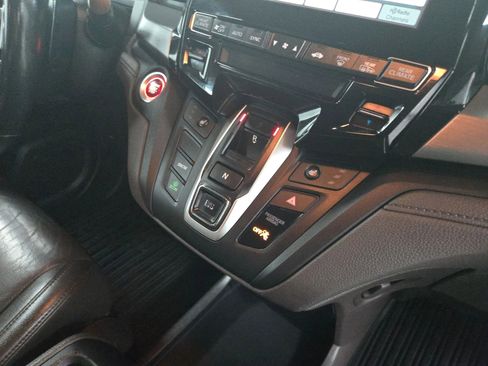 Used 2018 Honda Odyssey EX-L image 28