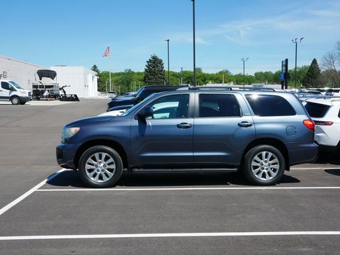 Used 2008 Toyota Sequoia SR5 AWD/4WD image 2