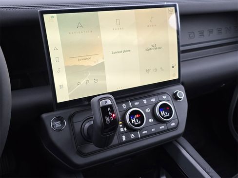New 2026 Land Rover Defender 110 S image 19