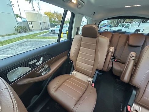 Used 2024 Mercedes-Benz GLS 580 4MATIC w/ Warmth & Comfort Package image 12