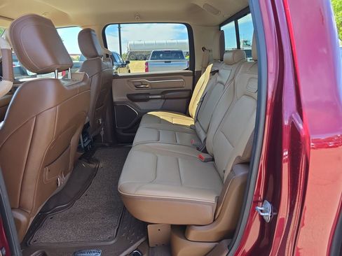 Used 2019 RAM 1500 Limited AWD/4WD image 25