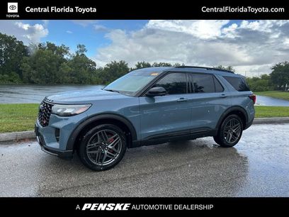Used 2025 Ford Explorer ST