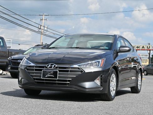 Used 2020 Hyundai Elantra SE FWD image 6