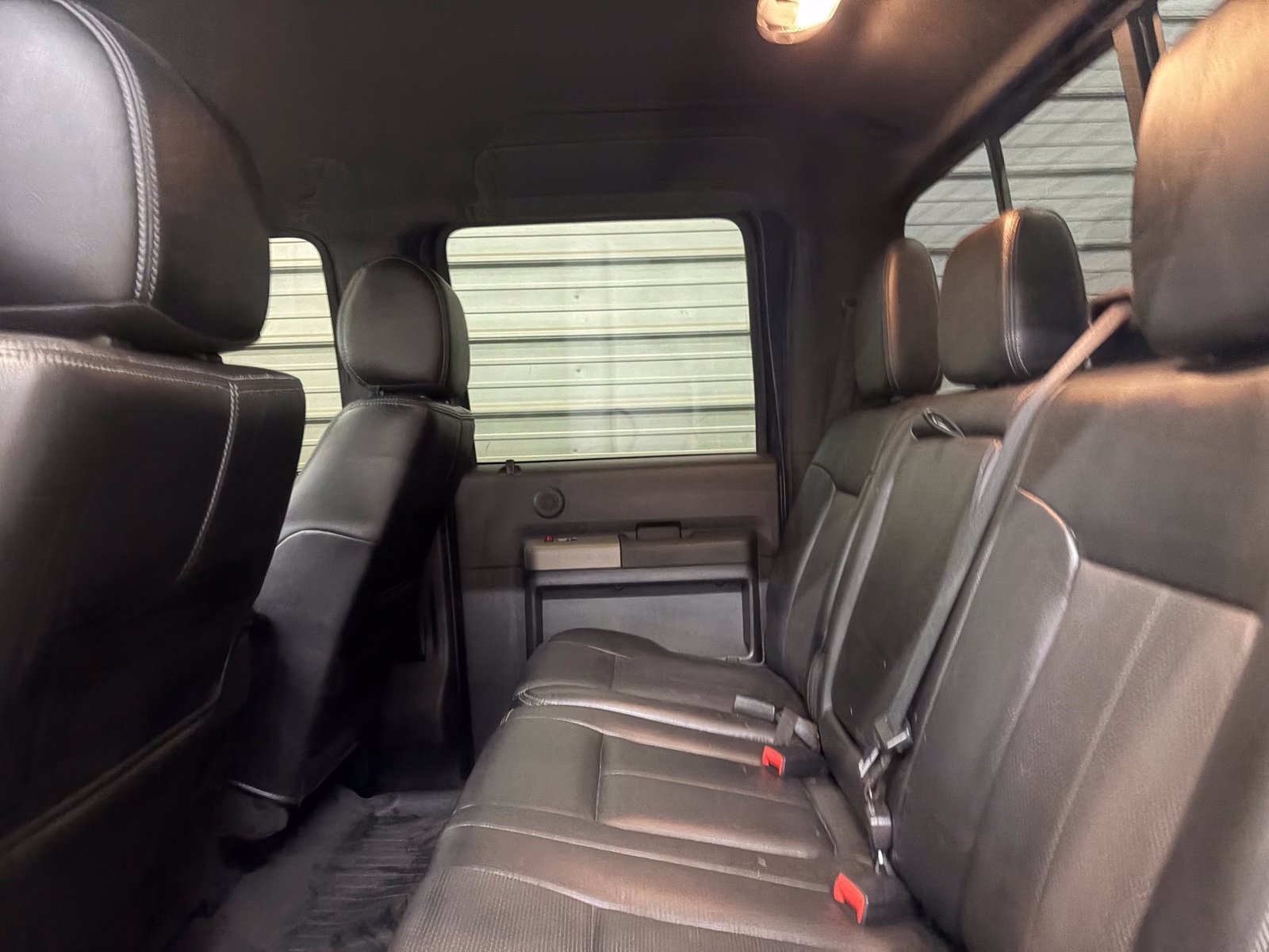 Used 2015 Ford F250 Lariat w/ Lariat Ultimate Package AWD/4WD image 25