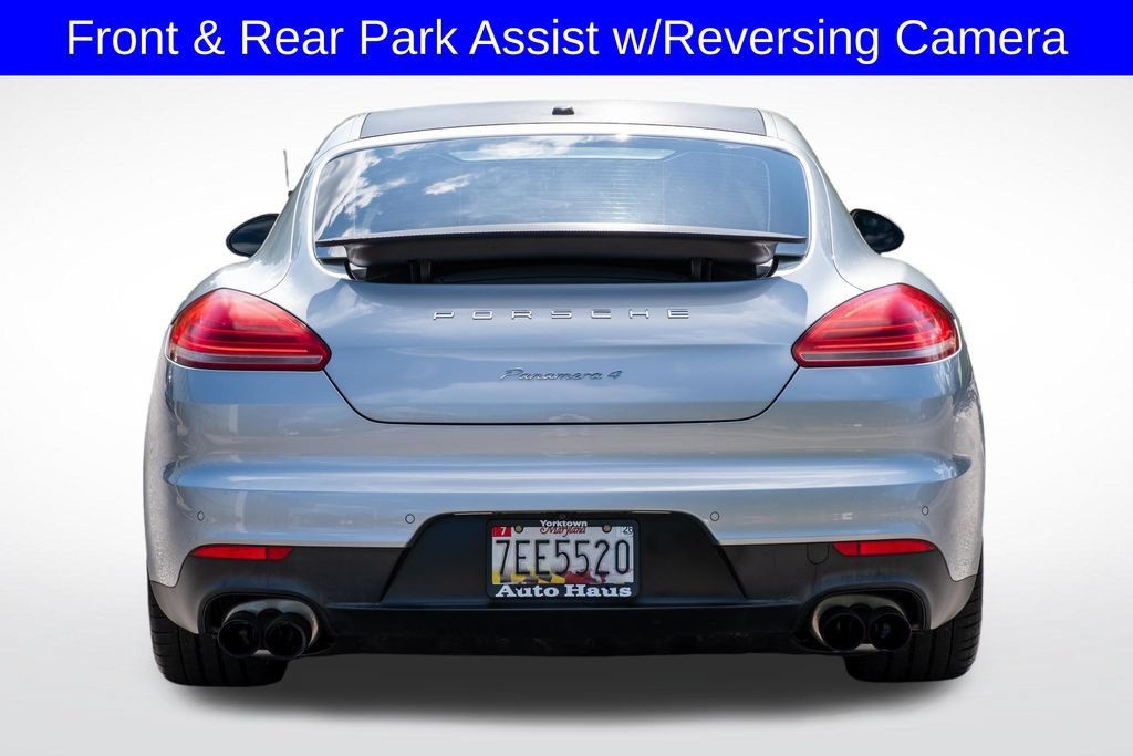 Used 2016 Porsche Panamera RWD image 7