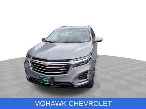 Used 2024 Chevrolet Equinox Premier AWD/4WD image 3