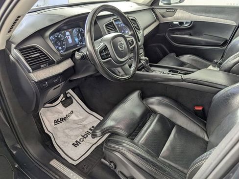 Used 2021 Volvo XC90 T6 Inscription w/ Advanced Package image 10