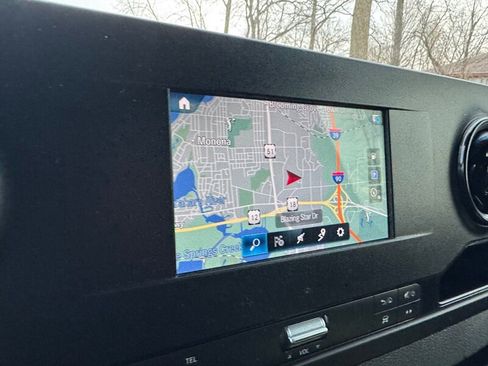 Used 2021 Mercedes-Benz Sprinter 2500 image 17