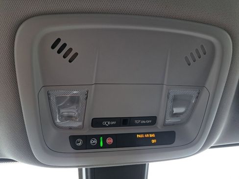 Used 2020 Chevrolet Malibu LS image 18