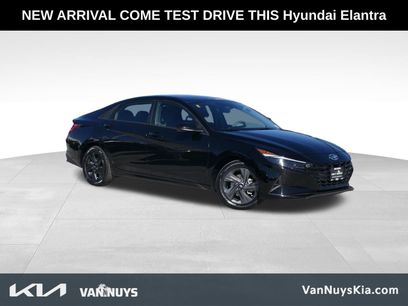 Used 2023 Hyundai Elantra Blue