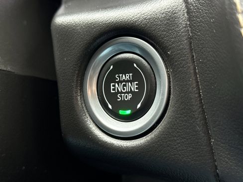 Used 2024 Chevrolet Tahoe Premier image 29