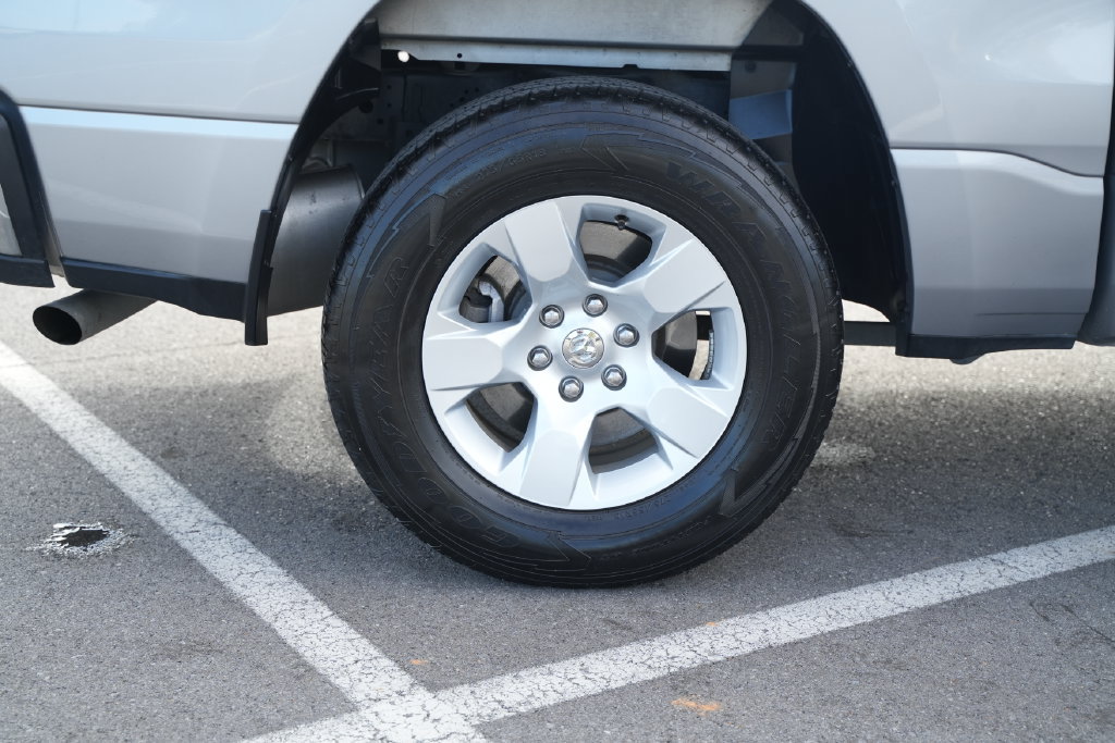Used 2022 RAM 1500 Big Horn AWD/4WD image 46