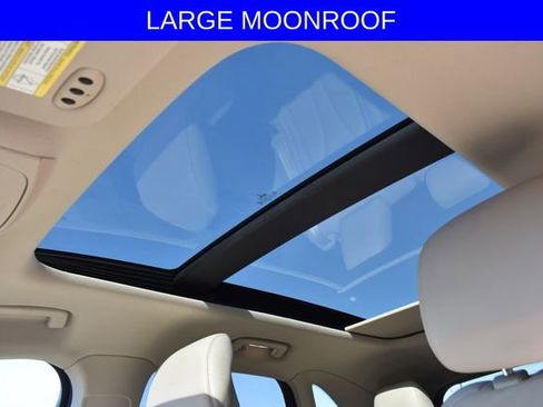 Used 2019 Lincoln MKC Reserve w/ MKC Climate Package image 7