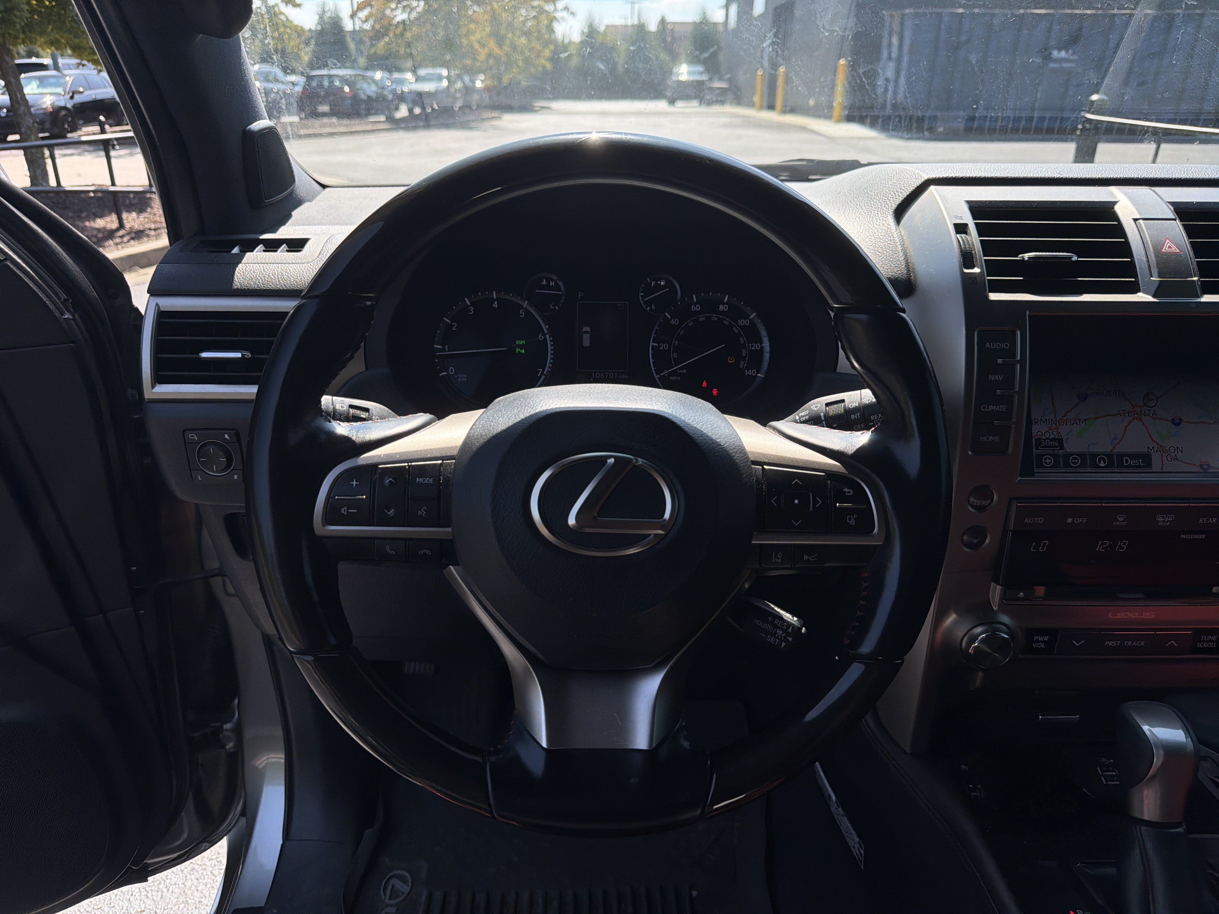 Used 2020 Lexus GX 460 Luxury w/ Luxury Sport Package AWD/4WD image 19