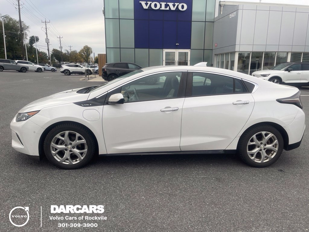 Used 2017 Chevrolet Volt Premier w/ Driver Confidence II Package FWD image 1