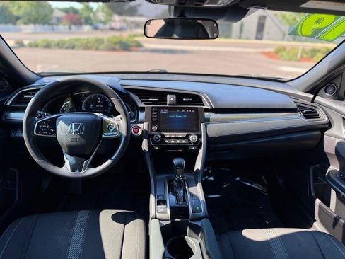 Used 2019 Honda Civic EX image 9