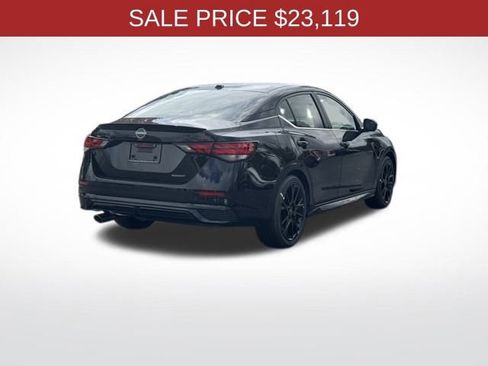 New 2025 Nissan Sentra SR image 16