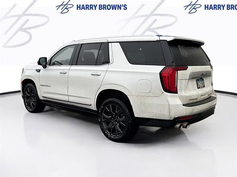 Used 2024 GMC Yukon Denali image 2