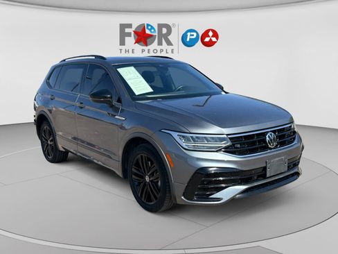 Used 2022 Volkswagen Tiguan SE R-Line FWD image 7